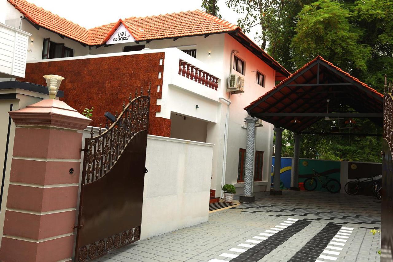 Kira Palace Residency Kochi Exterior photo