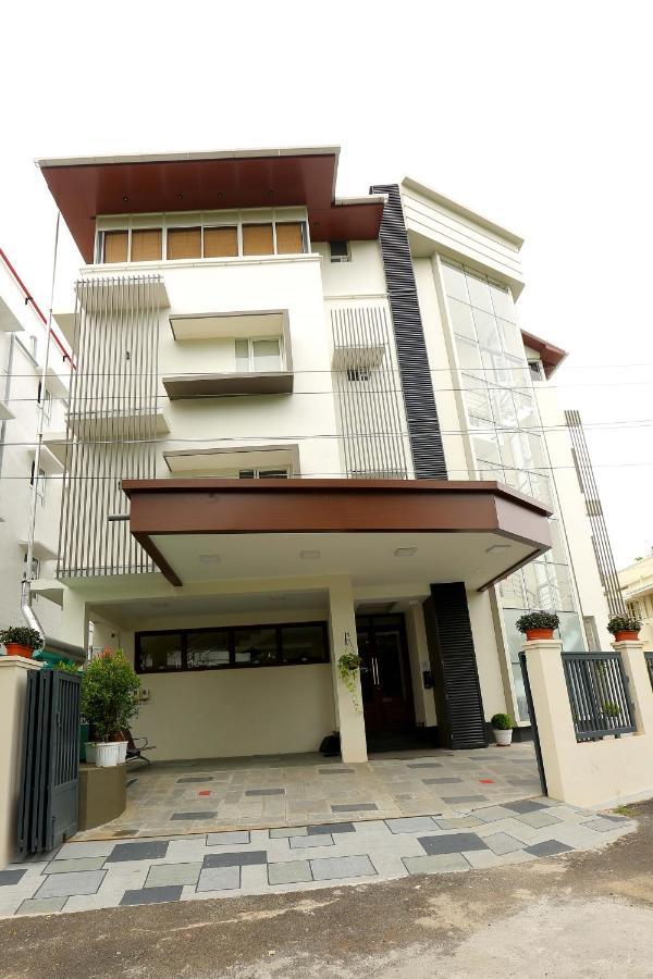 Kira Palace Residency Kochi Exterior photo